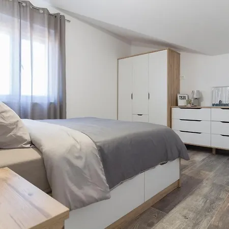 New!Luxury Apartment Gaspa-Near The Beach