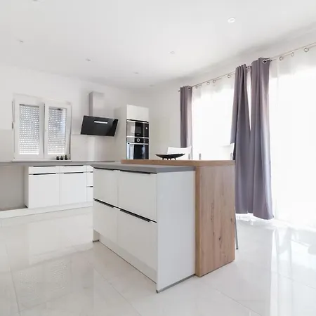 Appartamento New!Luxury Apartment Gaspa-Near The Beach